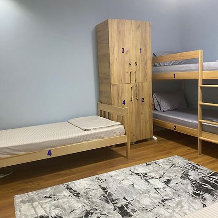 City Park Hostel Pristina Eksteriør bilde